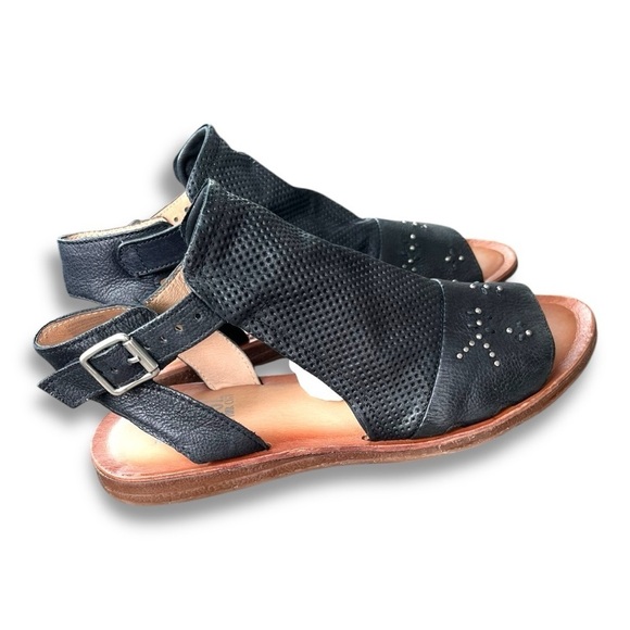 Miz Mooz Shoes - Mix Mooz Fifi Black Leather Hook & Loop Strap Sandals Womens Sz 11 NWOB